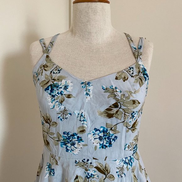 Kimchi Blue Floral Strappy Back Dress in Blue US4 Sexy, Young and Free - Picture 6 of 11